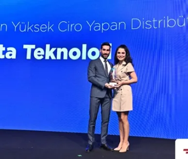 2021 yılı başarılarımızla Lenovo tarafından ödüllendirildik